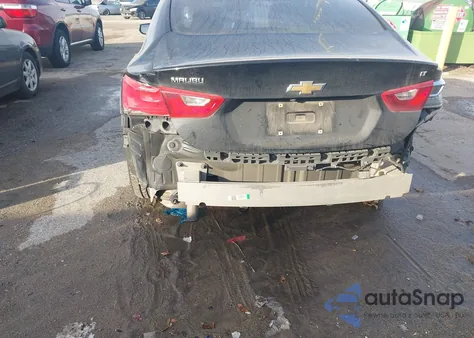 2018 Chevrolet Malibu Lt z USA, uszkodzony, nr VIN 1G1ZD5ST3JF193221